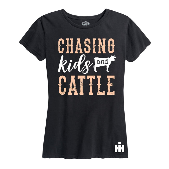 Kids And Cattle International Harvester™ - Women's Short Sleeve T-Shirt